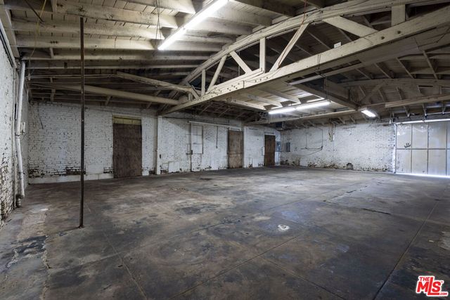 110 E 62nd Street, Los Angeles, CA 90003
