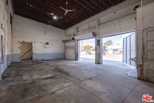 110 E 62nd Street, Los Angeles, CA 90003