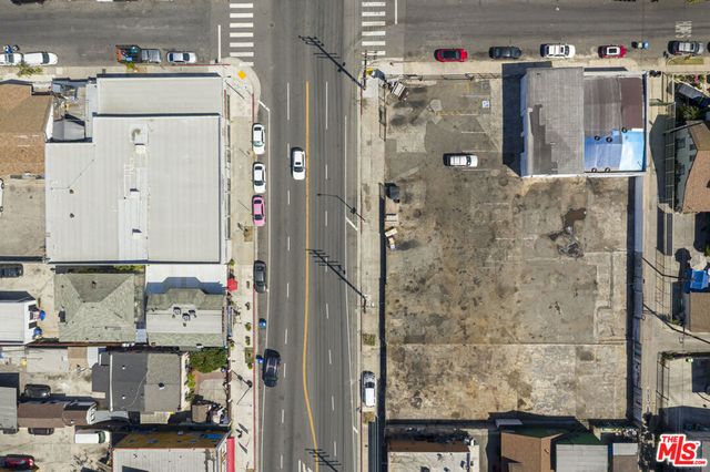 110 E 62nd Street, Los Angeles, CA 90003