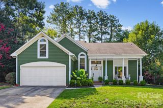 12210 Landing Green Drive, Charlotte, NC 28277