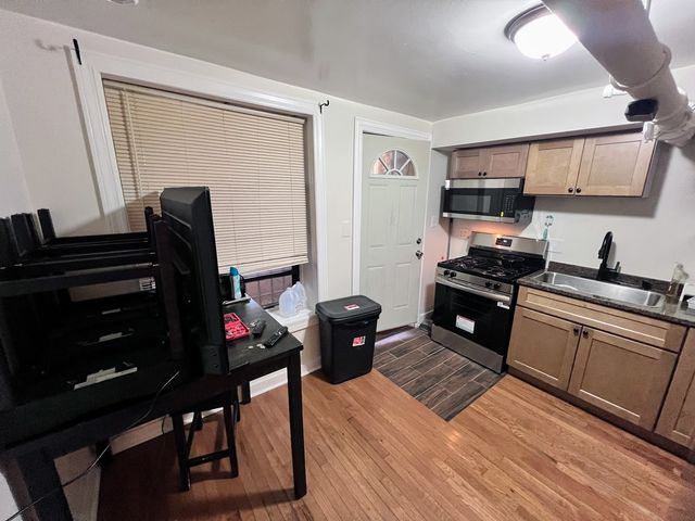 3216 W ALTGELD Street G, Chicago, IL 60647