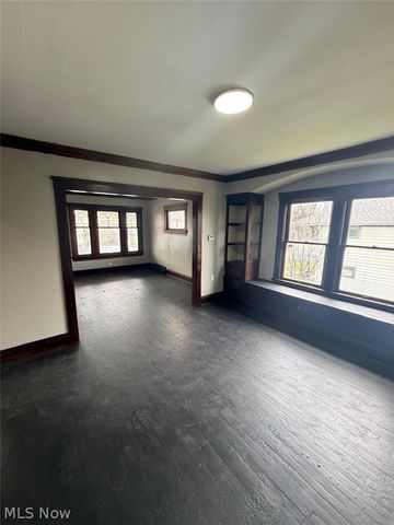 9529 Mount Auburn Avenue UP, Cleveland, OH 44104