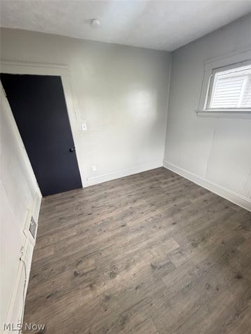 9529 Mount Auburn Avenue UP, Cleveland, OH 44104