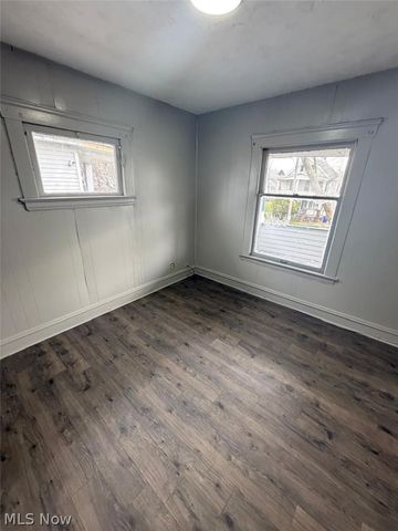 9529 Mount Auburn Avenue UP, Cleveland, OH 44104