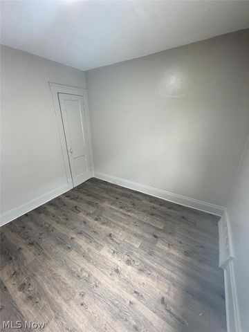 9529 Mount Auburn Avenue UP, Cleveland, OH 44104