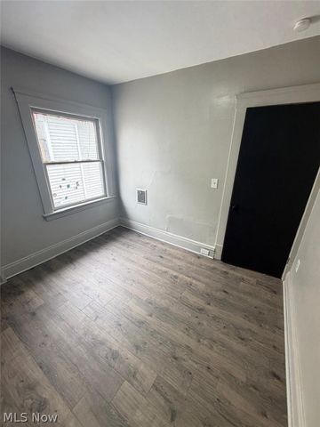 9529 Mount Auburn Avenue UP, Cleveland, OH 44104