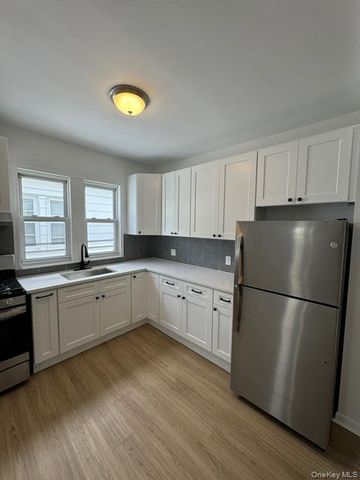 1845 Tomlinson Avenue, Bronx, NY 10461