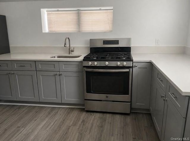 1845 Tomlinson Avenue, Bronx, NY 10461