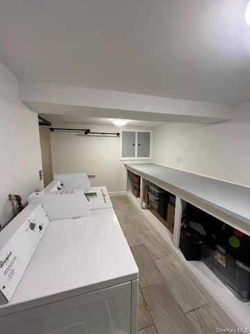 1845 Tomlinson Avenue, Bronx, NY 10461