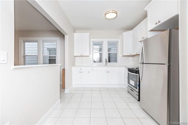 1845 Tomlinson Avenue, Bronx, NY 10461