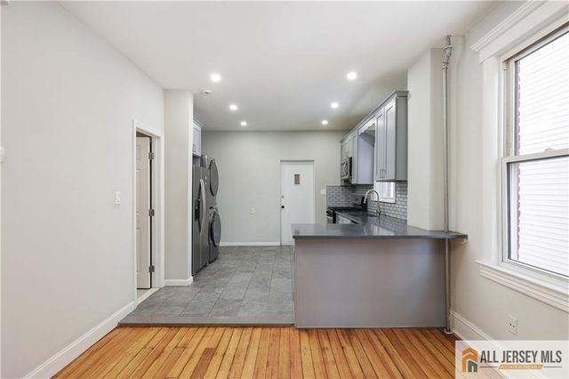 344 Market Street, Perth Amboy, NJ 08861