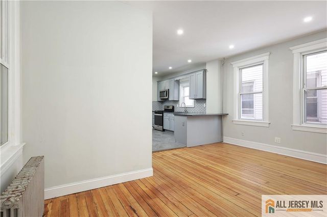 344 Market Street, Perth Amboy, NJ 08861