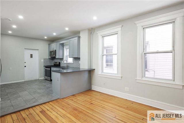 344 Market Street, Perth Amboy, NJ 08861