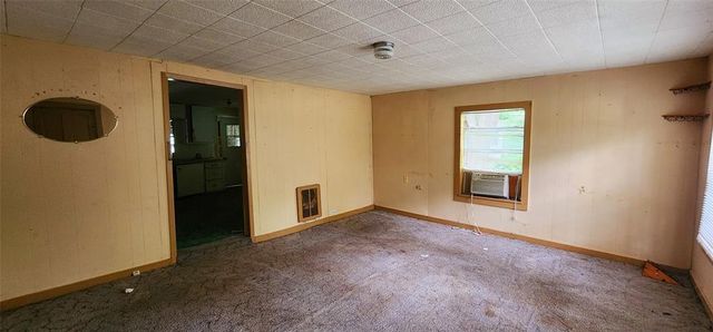 262 Highway 95 S A, Smithville, TX 78957