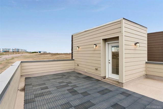 15613 E Broncos Place, Englewood, CO 80112