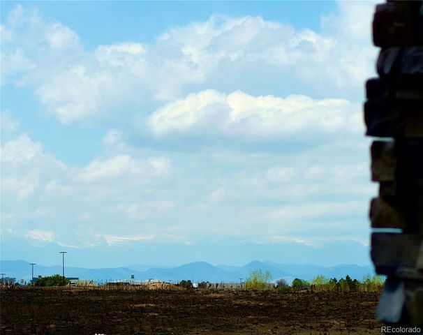 15613 E Broncos Place, Englewood, CO 80112