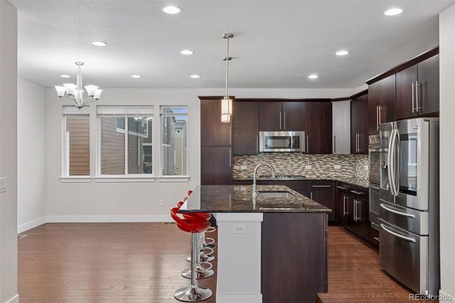 15613 E Broncos Place, Englewood, CO 80112