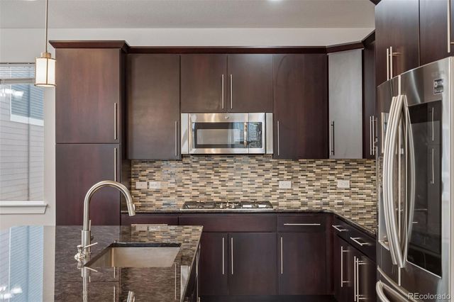 15613 E Broncos Place, Englewood, CO 80112