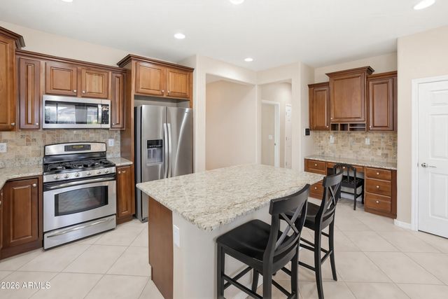 27077 W ESCUDA Drive, Buckeye, AZ 85396