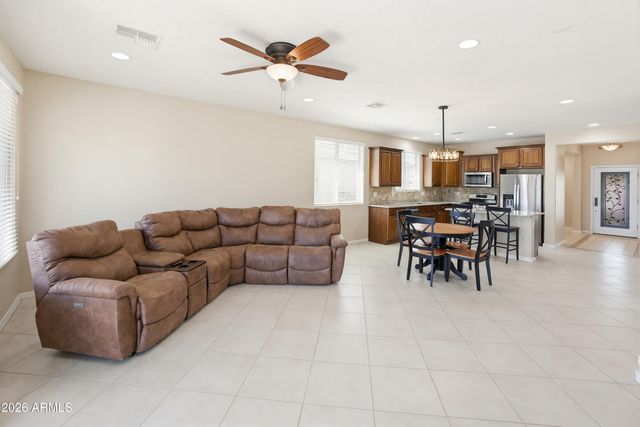 27077 W ESCUDA Drive, Buckeye, AZ 85396