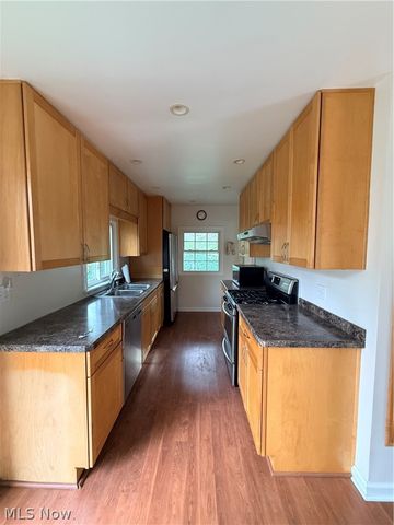 10076 Sherman Road, Chesterland, OH 44026