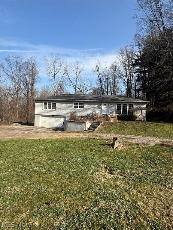10076 Sherman Road, Chesterland, OH 44026