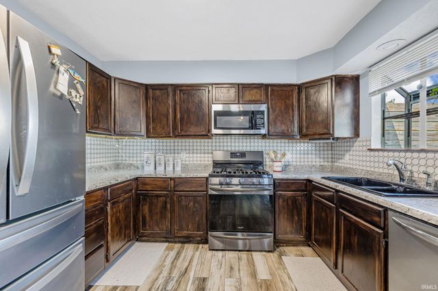 5825 Bittersweet Drive, West Lafayette, IN 47906