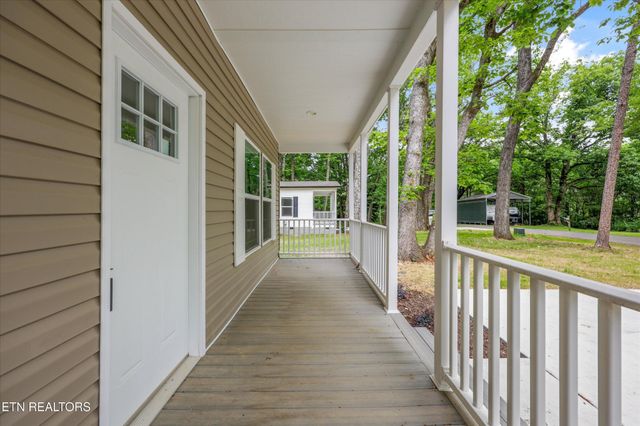1619 Scenic Drive, Athens, TN 37303