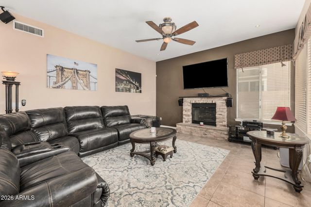 4554 W DETROIT Street, Chandler, AZ 85226