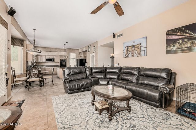 4554 W DETROIT Street, Chandler, AZ 85226