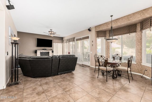 4554 W DETROIT Street, Chandler, AZ 85226