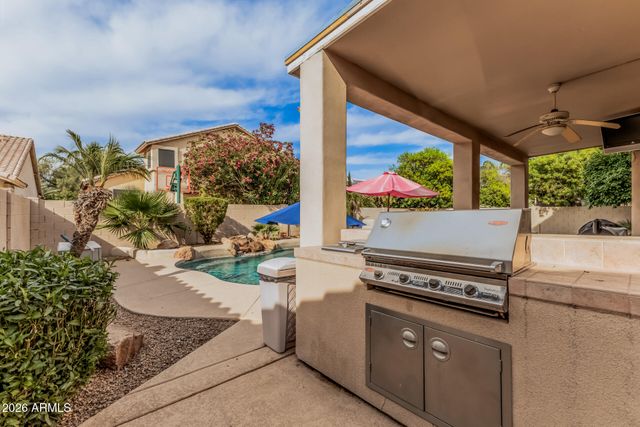 4554 W DETROIT Street, Chandler, AZ 85226