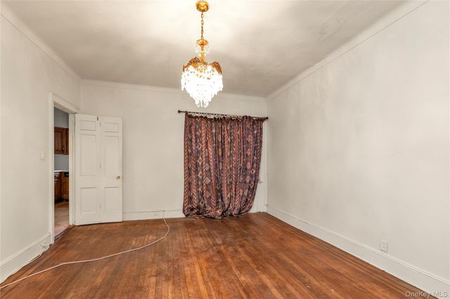 141 05 59th Avenue, Flushing, NY 11355