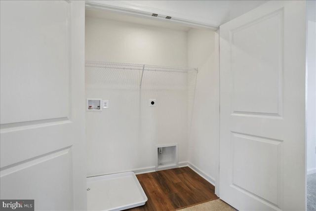 64 STAFFORD PL, Falling Waters, WV 25419