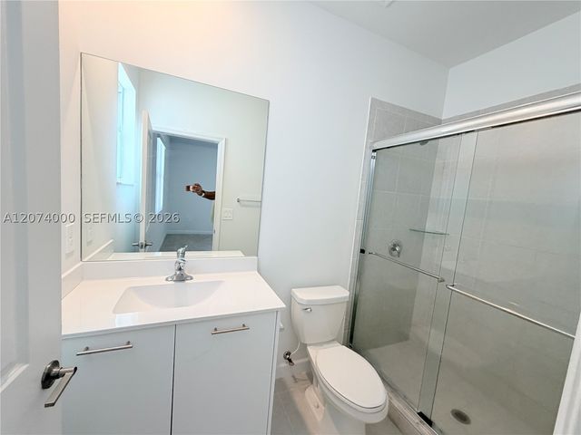12432 NW 23rd Ct, Miami, FL 33167