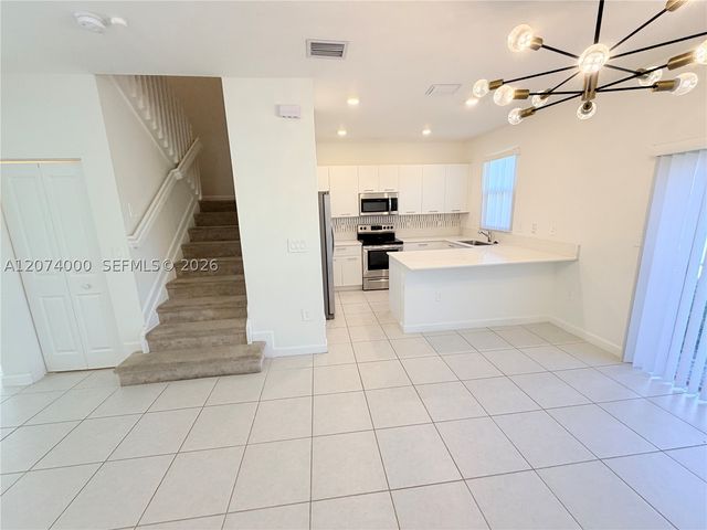 12432 NW 23rd Ct, Miami, FL 33167
