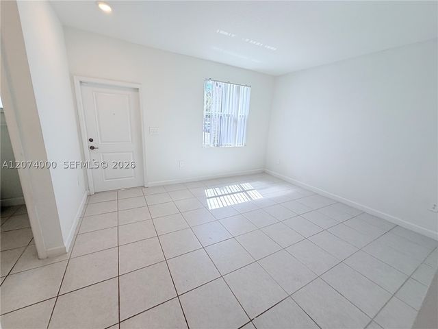 12432 NW 23rd Ct, Miami, FL 33167
