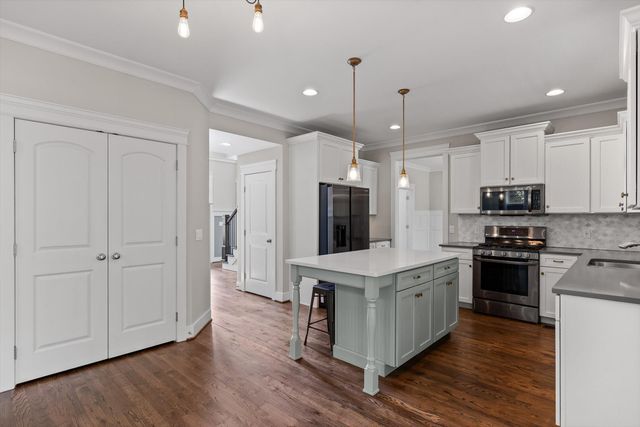7231 Neville Drive, Ooltewah, TN 37363