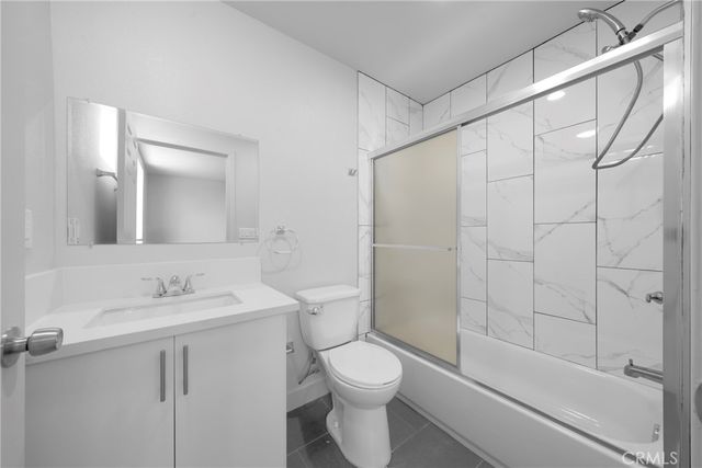 238 W 84th, Los Angeles, CA 90003