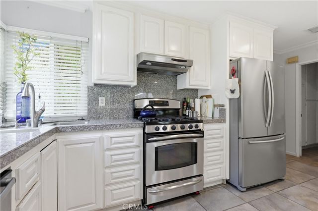 1254 Paseo Los Gavilanes, San Dimas, CA 91773