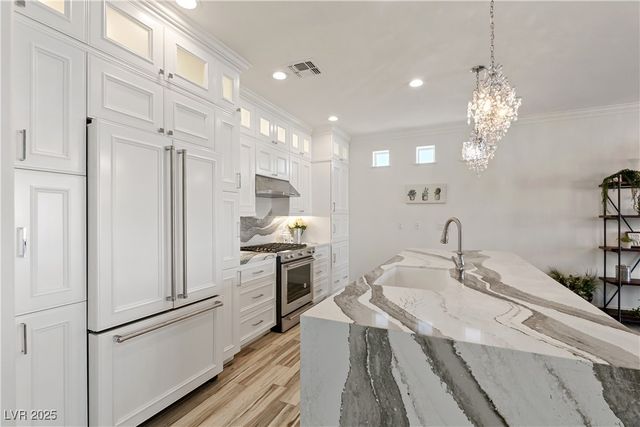 2012 Duke Of York Drive, Laughlin, NV 89029