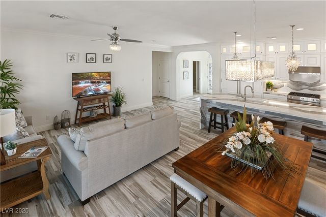 2012 Duke Of York Drive, Laughlin, NV 89029