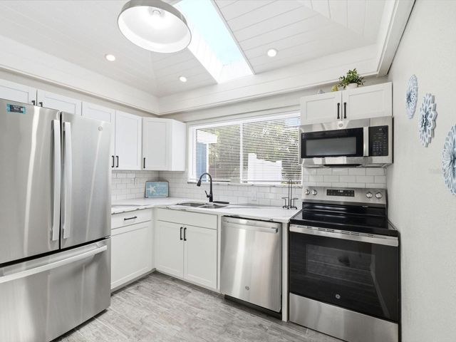 1207 1ST STREET, Indian Rocks Beach, FL 33785