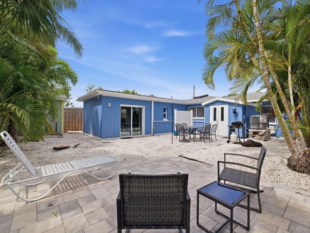 1207 1ST STREET, Indian Rocks Beach, FL 33785