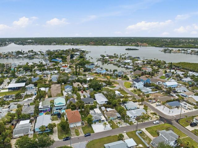 1207 1ST STREET, Indian Rocks Beach, FL 33785