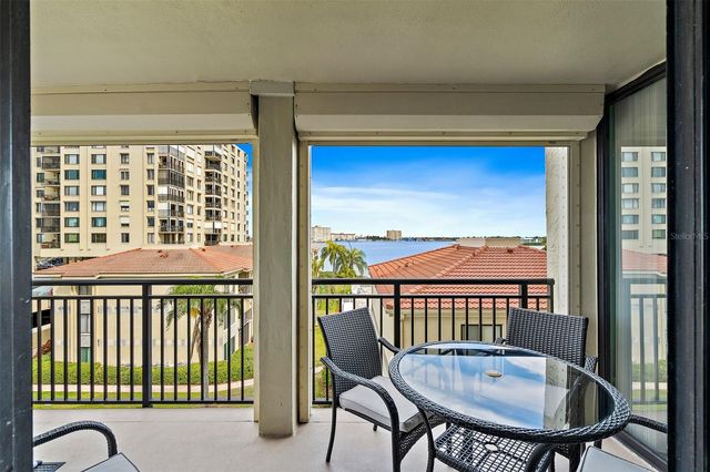 6372 PALMA DEL MAR BOULEVARD S 406, St Petersburg, FL 33715