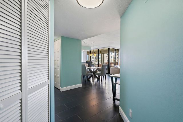 6372 PALMA DEL MAR BOULEVARD S 406, St Petersburg, FL 33715