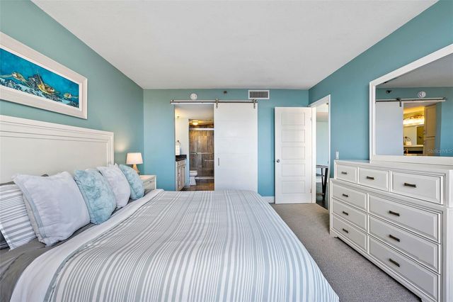 6372 PALMA DEL MAR BOULEVARD S 406, St Petersburg, FL 33715