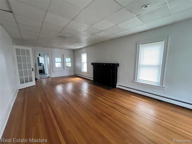 2108 Military Street, Port Huron, MI 48060