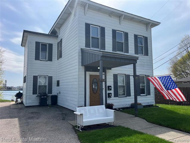 2108 Military Street, Port Huron, MI 48060